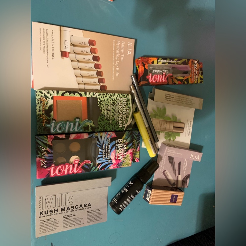 Makeup Bundle